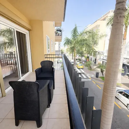 Edificio Fefo * Los Cristianos (Tenerife)