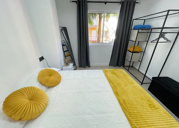 Апартаменты Edificio Fefo Лос Кристианос